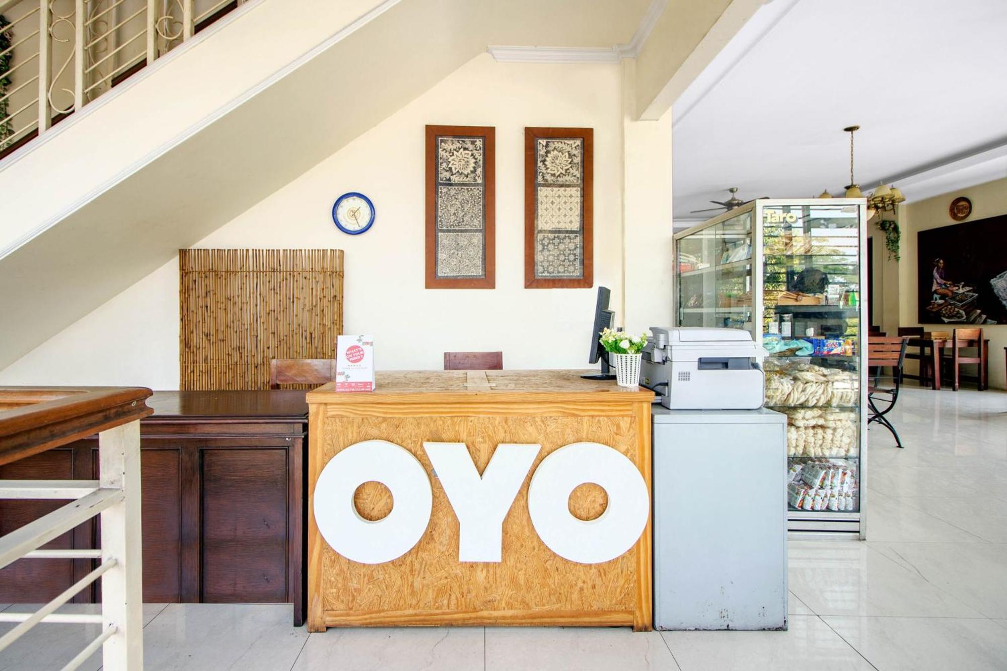 Super Oyo 250 De'Gadri Ndalem Hotel Jarakan Exterior foto